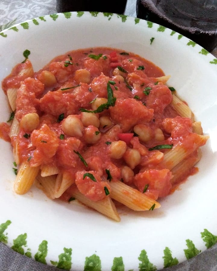 Penne ceci e baccalà